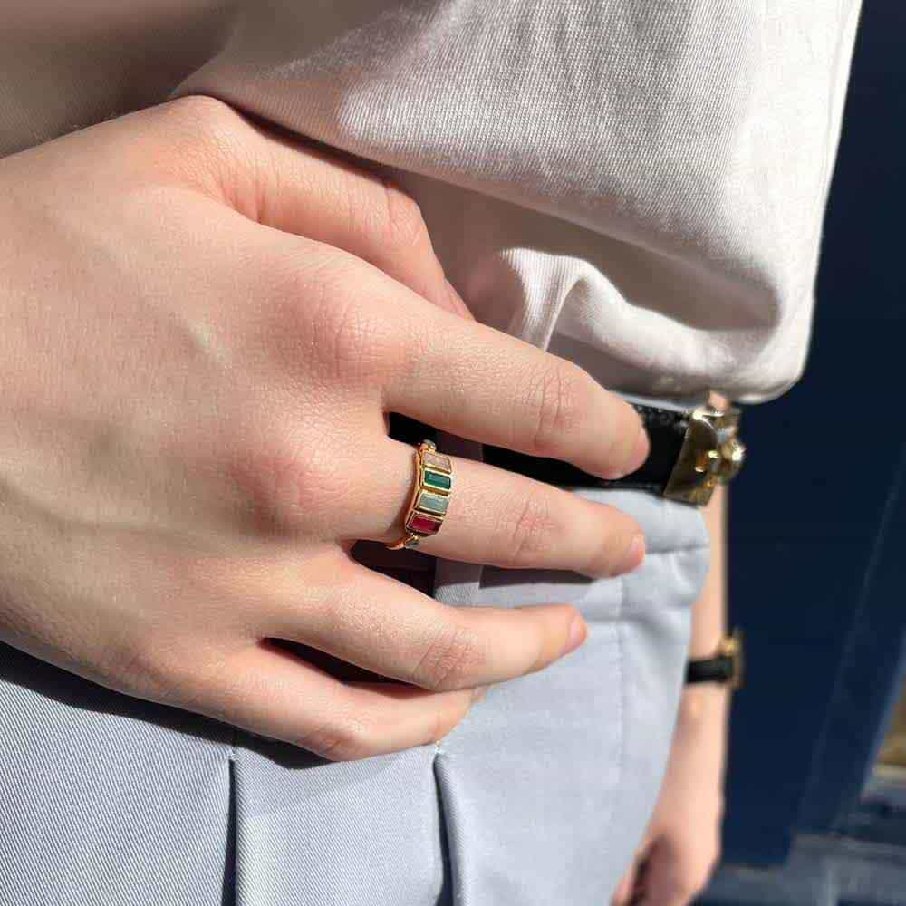 Bague pierres colorees plaque or Jollia